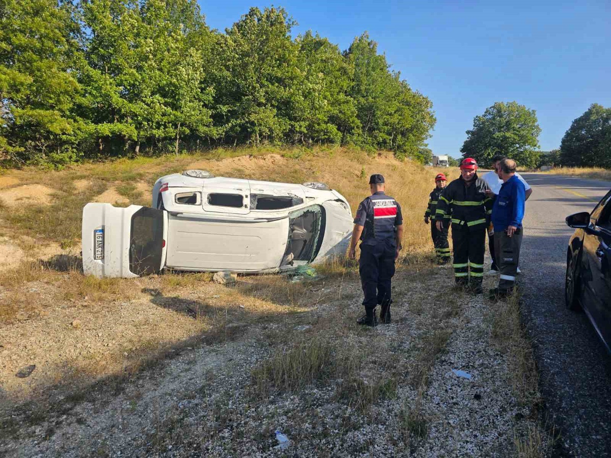 Bilecik\'te Trafik Kazası: 5 Yaralı