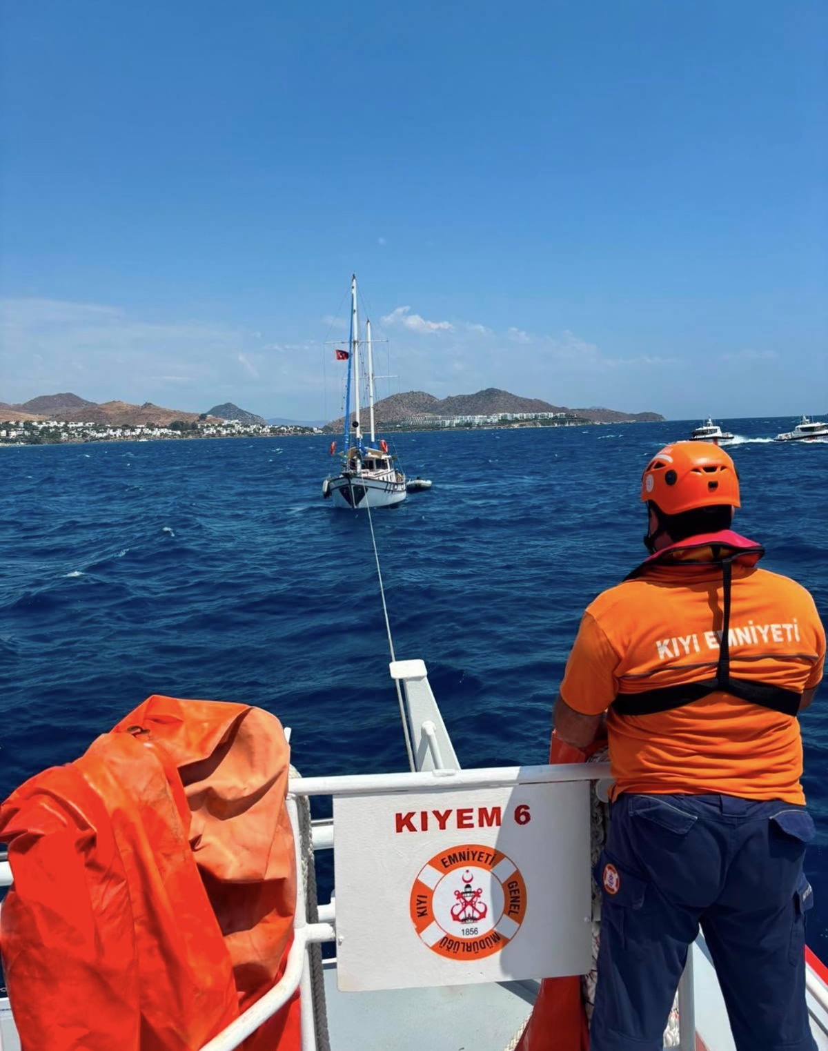 Bodrum\'da Arızalı Tekne Kurtarıldı