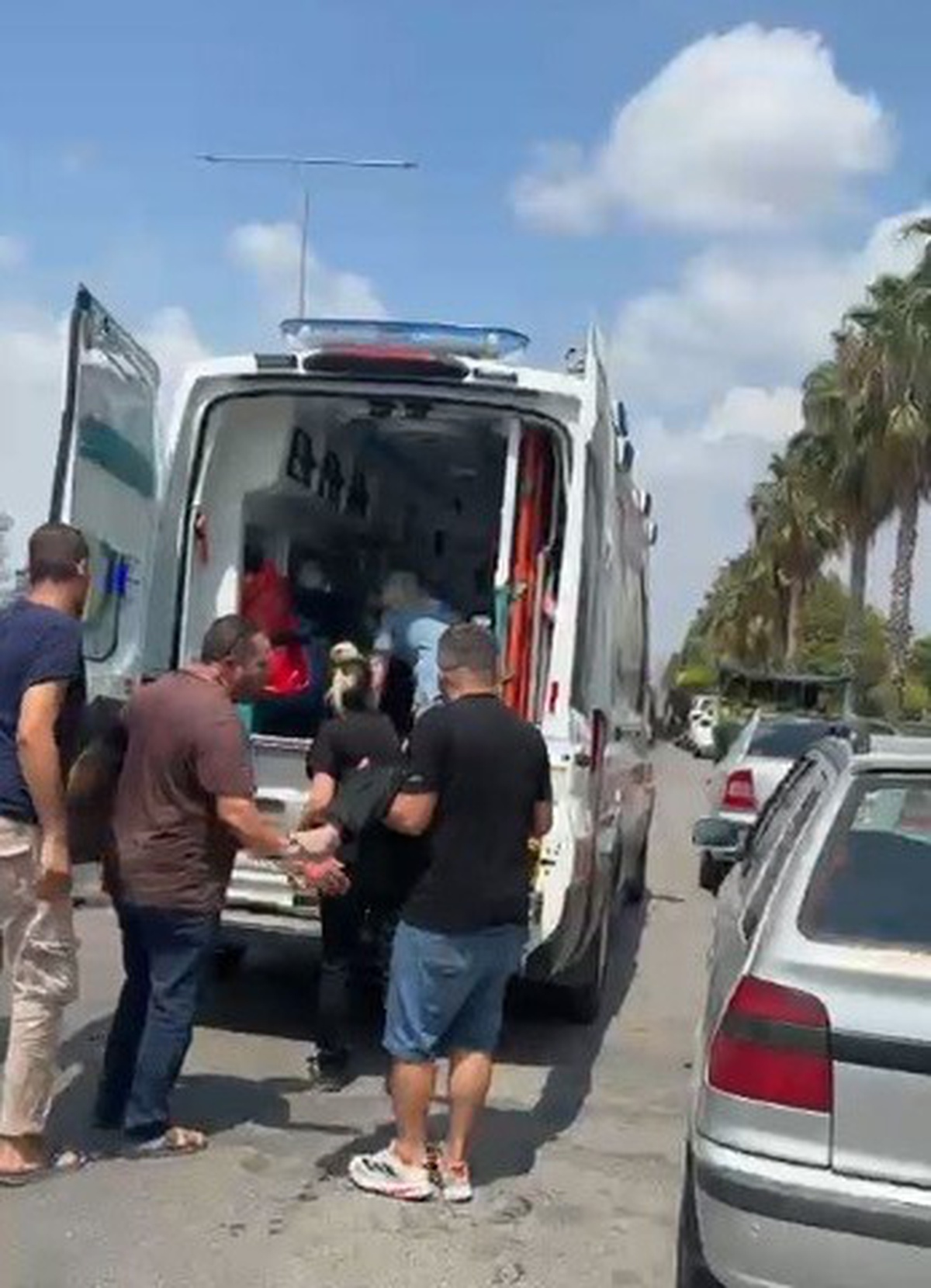 Mersin\'de Boğulma Tehlikesi Geçiren Çocuk Kurtarıldı