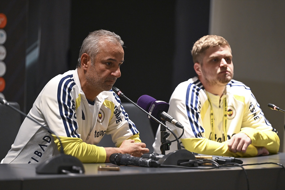 İsmail Kartal\'dan Özür