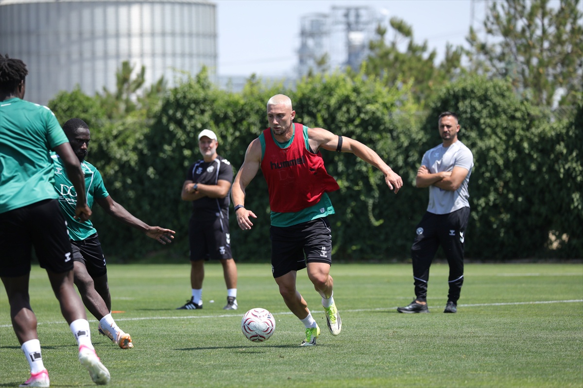 Konyaspor, Fenerbahçe Maçına Hazırlanıyor