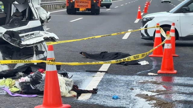Kuzey Marmara Otoyolu'nda kaza: 1'i çocuk 3 ölü, 5 yaralı