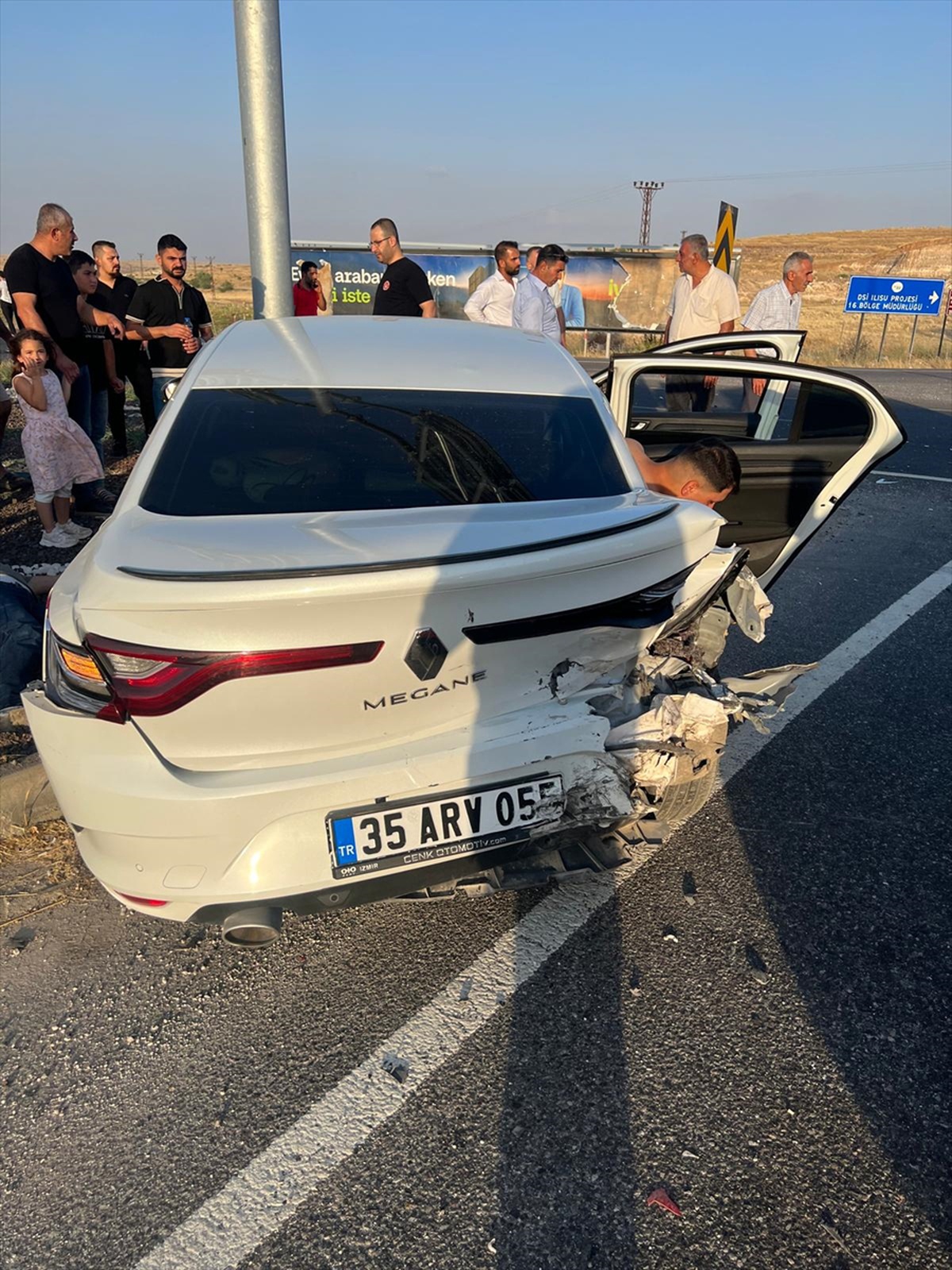 Midyat’ta Otomobil Kazası: 3 Yaralı