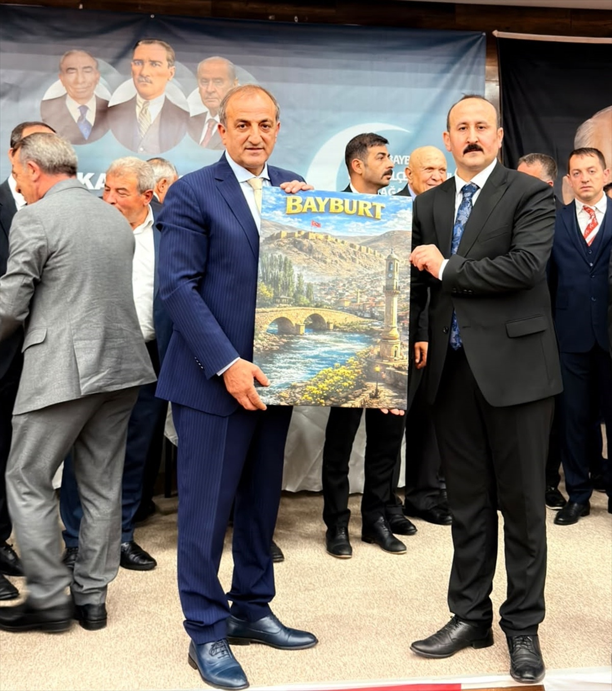 Turan Çalışkan Yeniden MHP Bayburt İlçe Başkanı