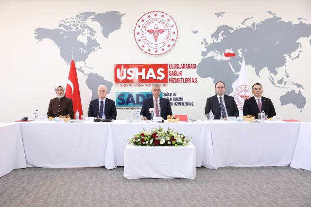 Sağlık Bakanı: Türkiye'de yaş ortalaması 78,5'e yükseldi