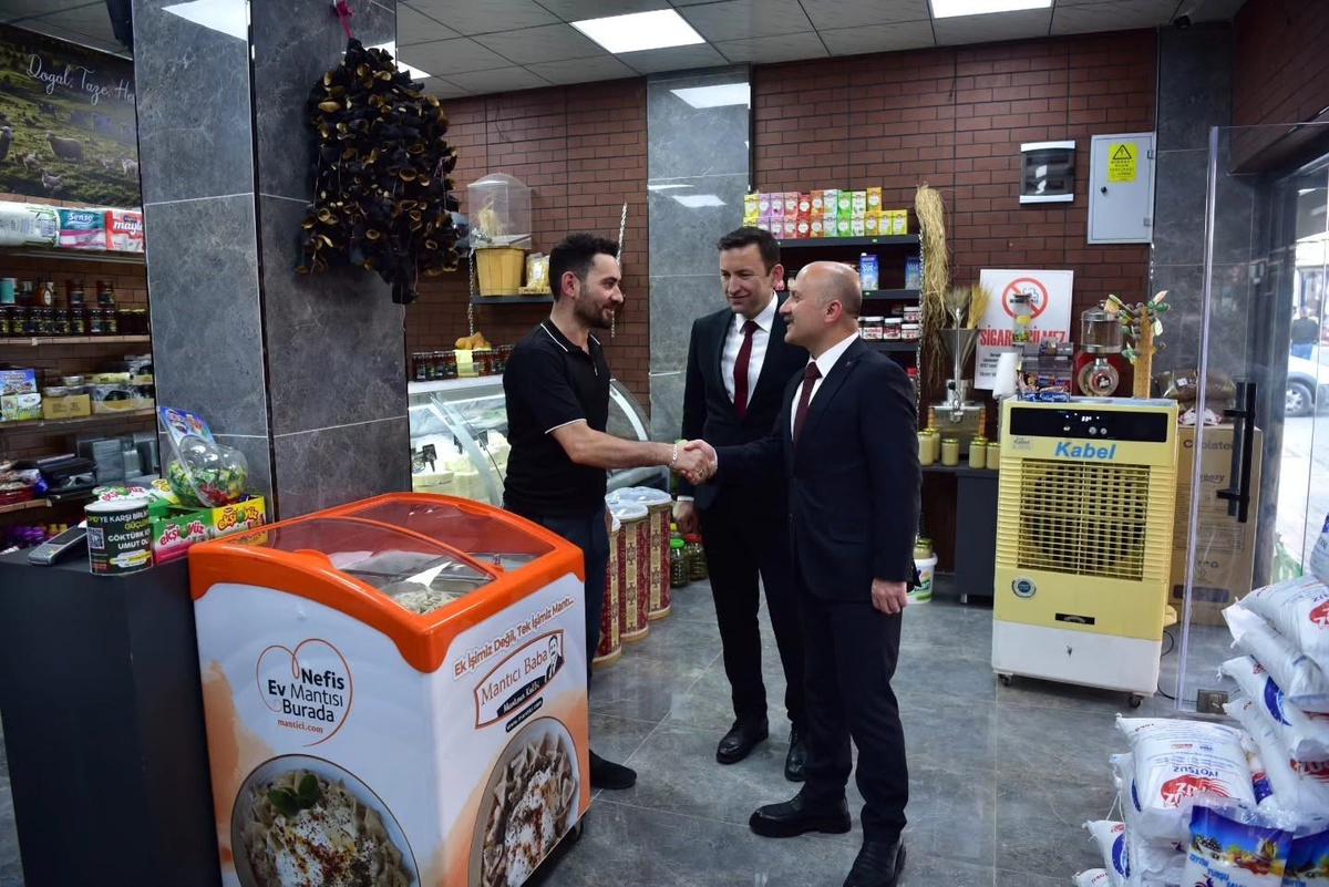 Vali Varol Buharkent\'te İdari Temaslar Gerçekleştirdi