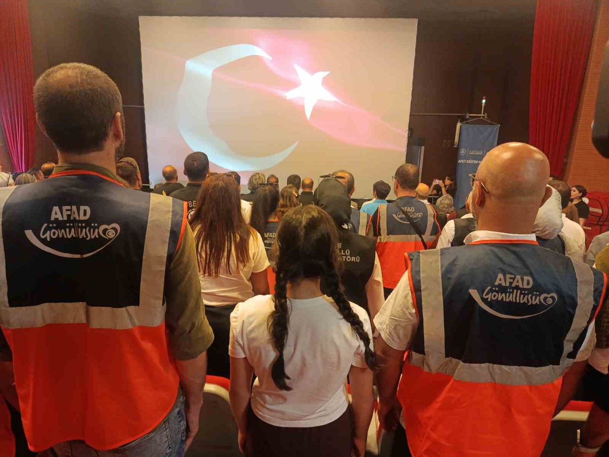 17 Ağustos Depremi İçin Anma Etkinliği
