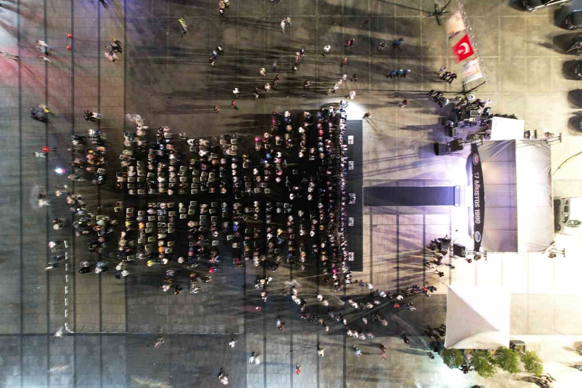 Sakarya’da 17 Ağustos Depremi anıldı