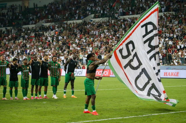Amedspor'dan müthiş açılış! Erzurumspor'a gol olup yağdılar