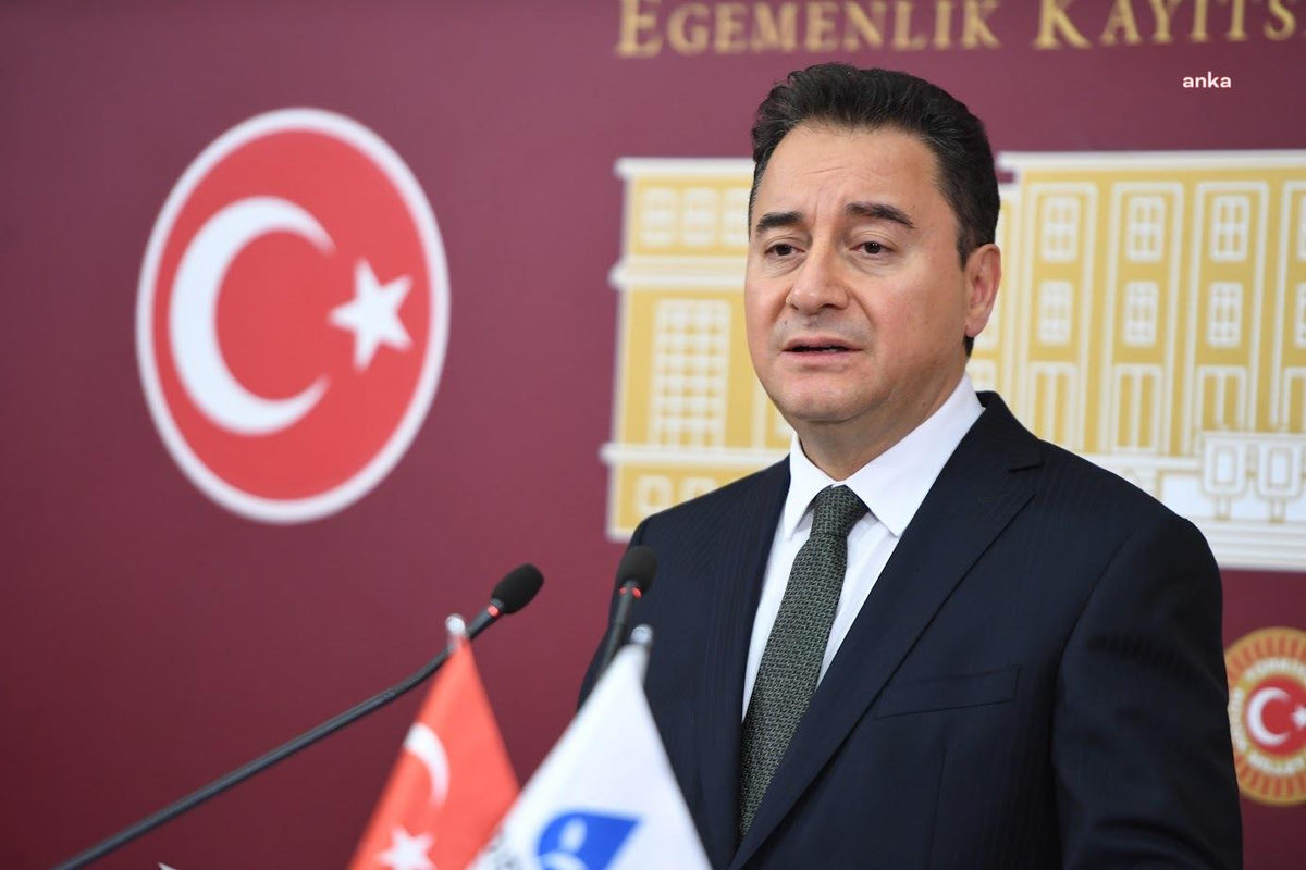 Babacan, 17 Ağustos Depremini Andı