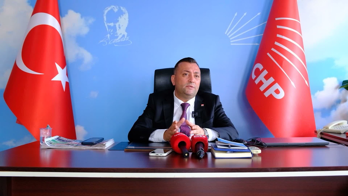 CHP Eskişehir İl Başkanı Kılıç: "CHP\'ye hakaret edenler bu partiye adım atamaz"