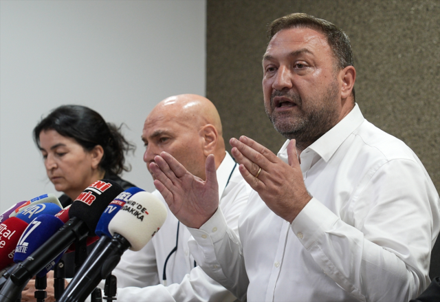 CHP İzmir İl Başkanı Gümrükçü'den YENİ Parti'ye Menderes mesajı: Seçim kaybetmeye alışın