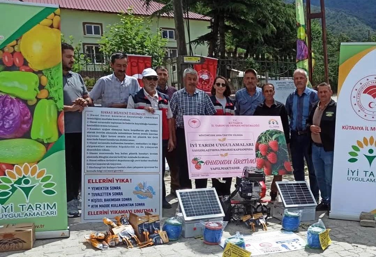 İyi Tarım Uygulamaları Projesi Devam Ediyor