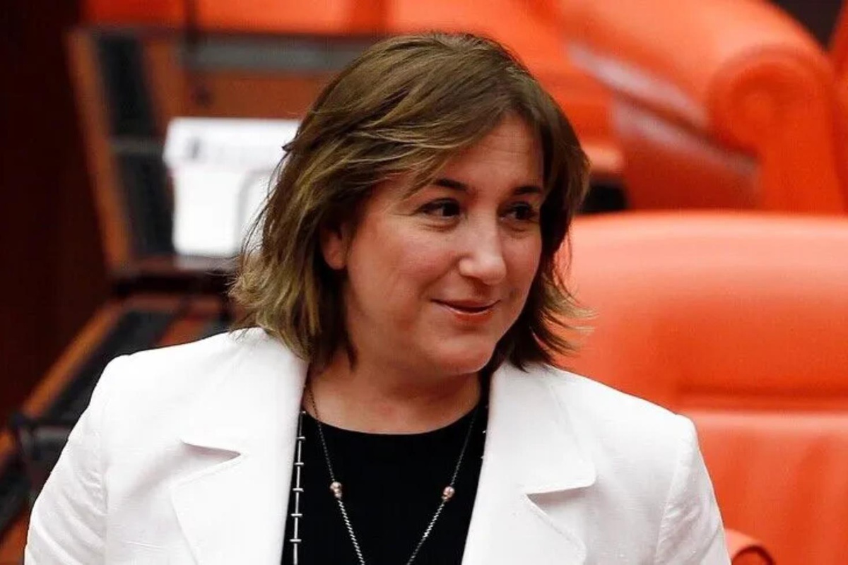 AK Parti\'nin acı günü: Eski milletvekili Azize Sibel Gönül vefat etti...Cumhurbaşkanı Erdoğan\'dan taziye mesajı