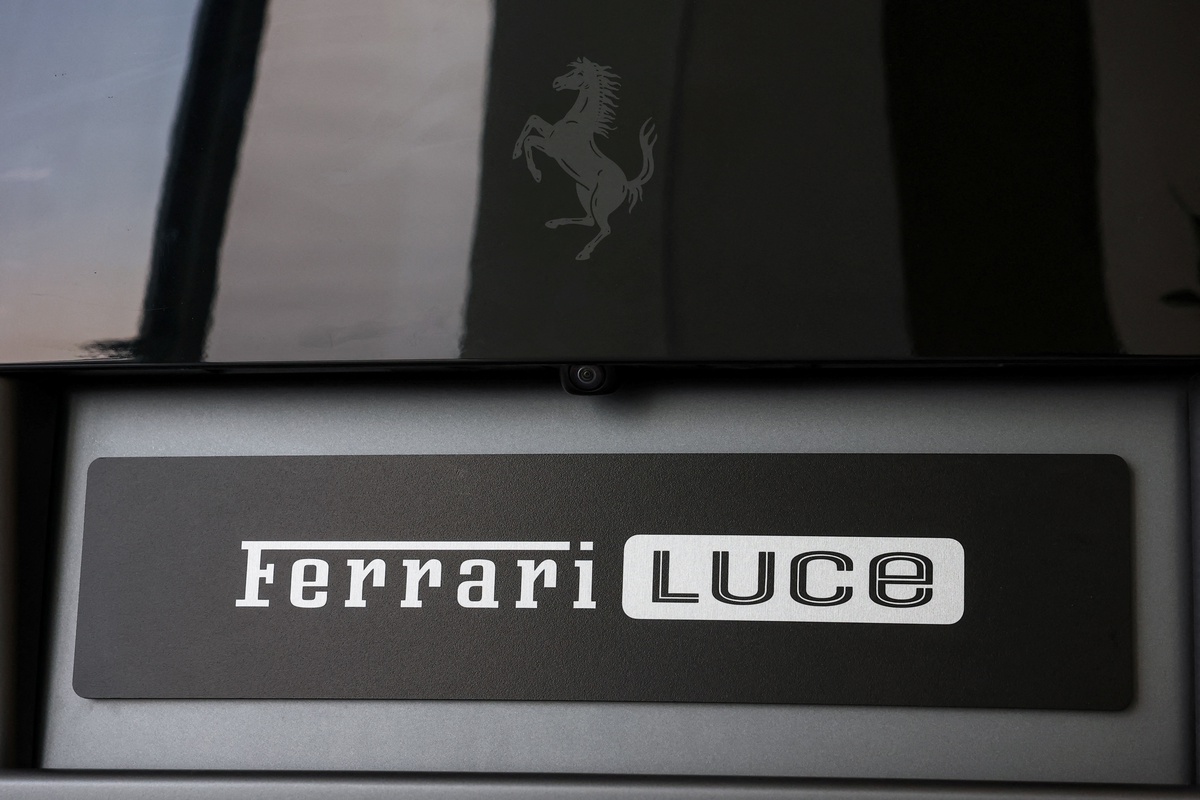 Ferrari, Luce\'un Özel Versiyonunu 40 Milyon Dolara Sattı