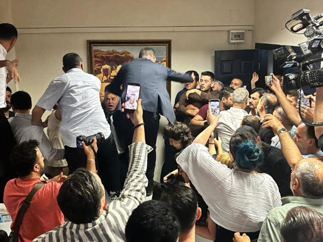İzmir Menderes'teki olaylı başkanvekilliği seçiminde kazanan belli oldu