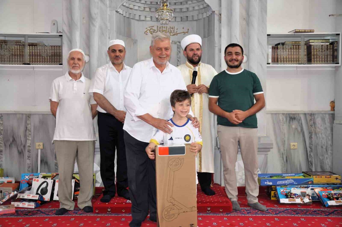 Kur\'an Hatmeden Öğrencilere Hatim Cemiyeti