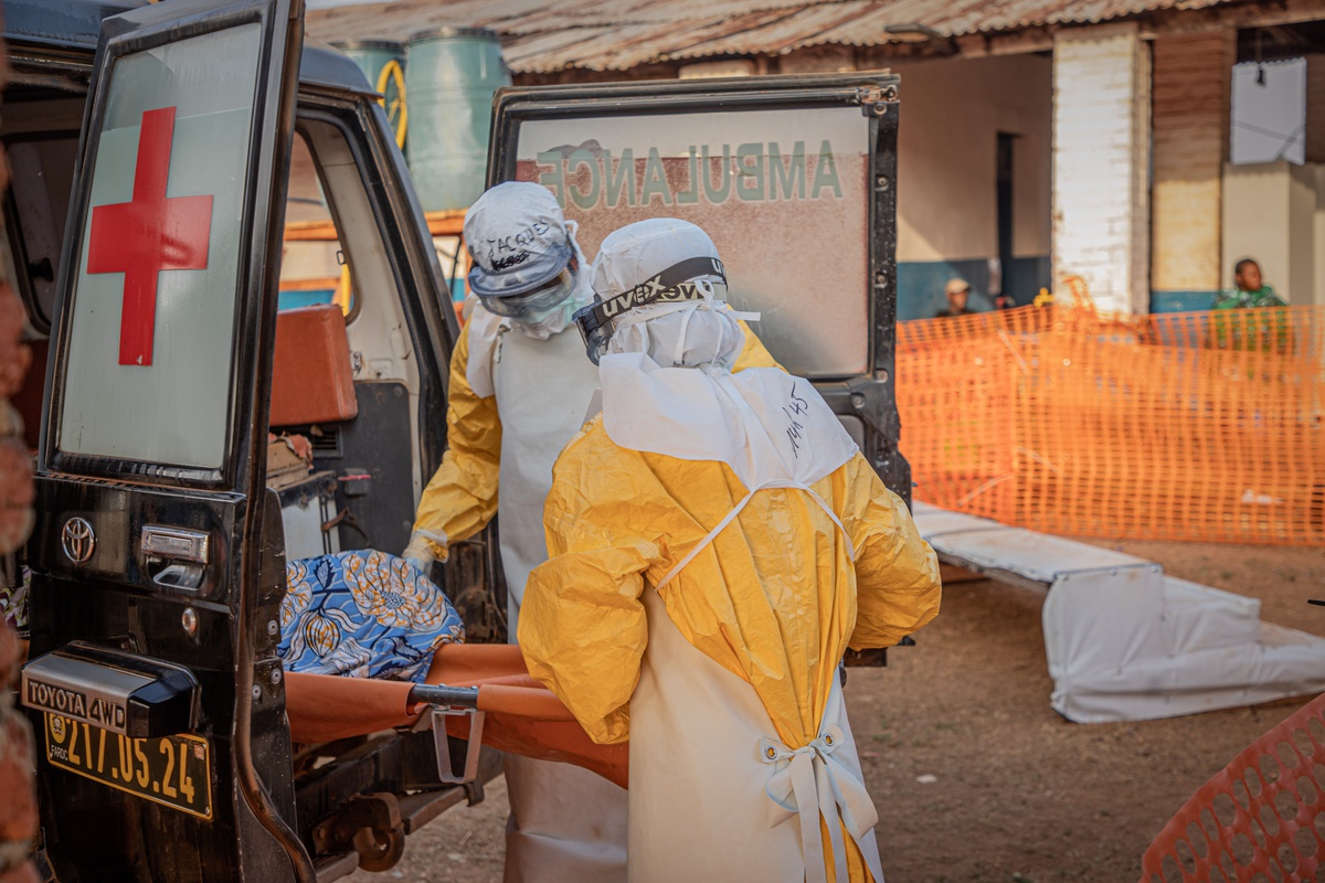 Kongo\'da Ebola Salgını Tarih Yazıyor