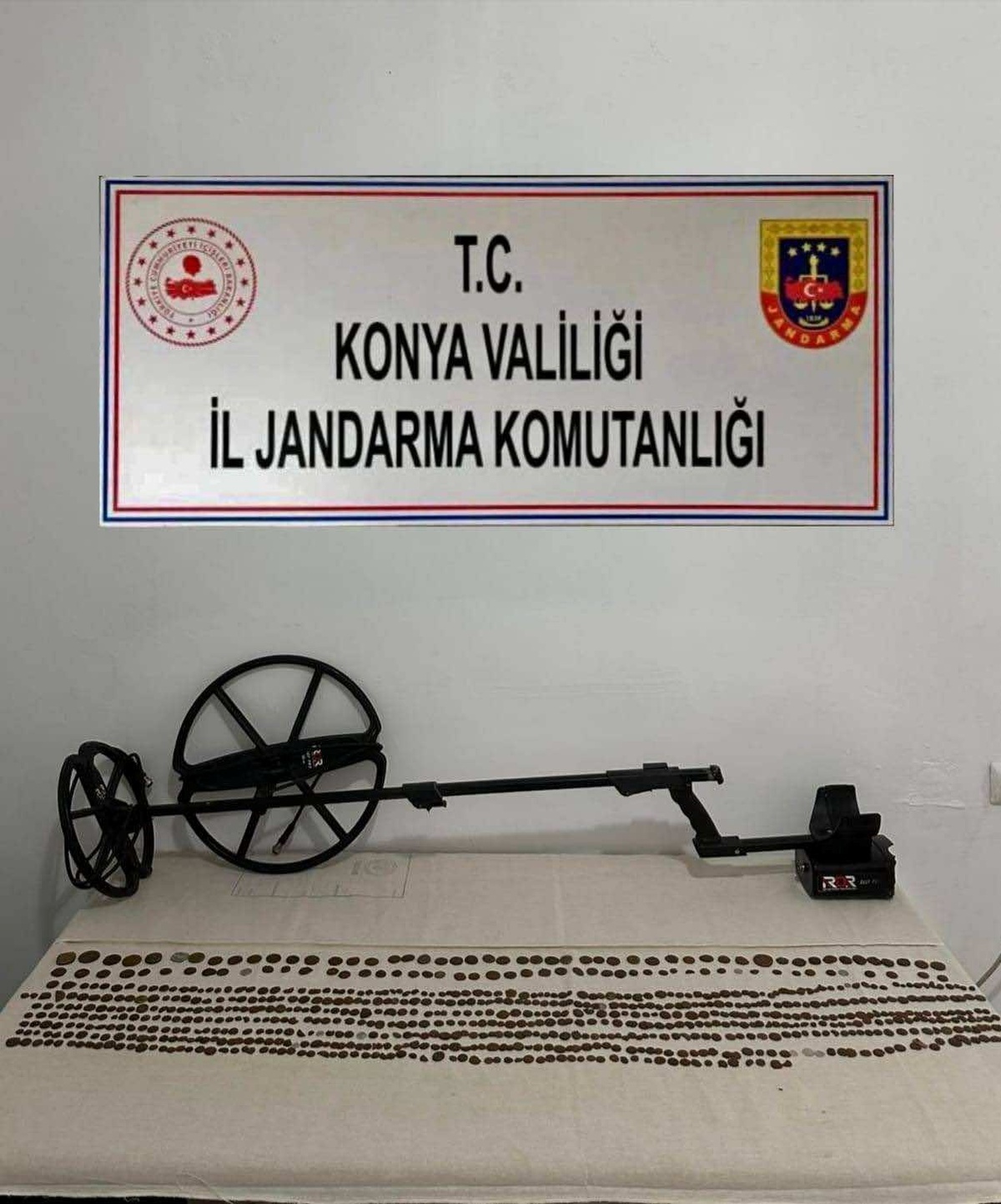 Konya\'da Tarihi Sikkeler Ele Geçirildi