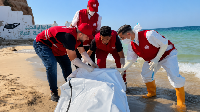Libya açıklarında göçmen teknesi faciası: 50 kişi kurtarıldı, 7 kişinin cansız bedeni bulundu