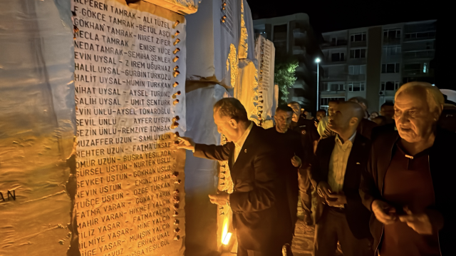 Marmara Depremi'nde hayatını kaybedenler Yalova’da anıldı