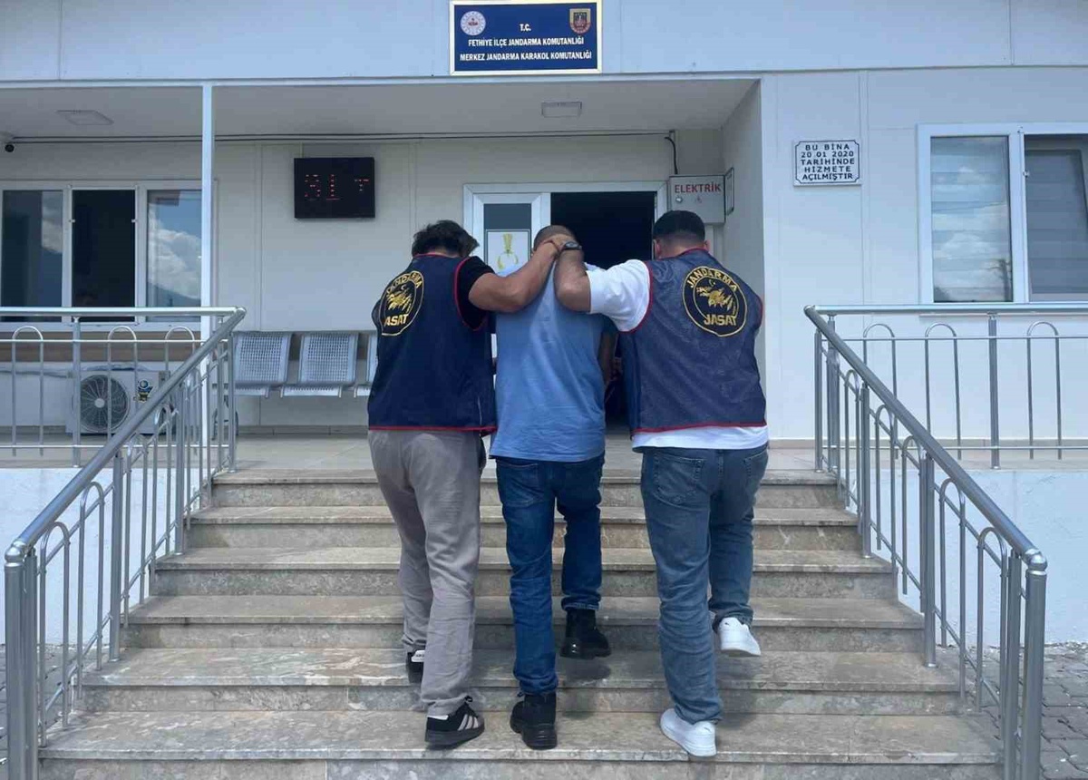 Muğla\'da Jandarma Operasyonu: 78 Aranan Yakalandı