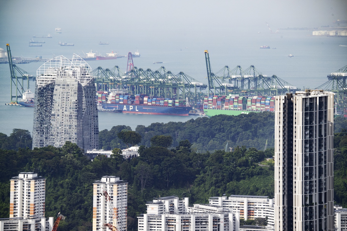 Singapur\'un İhracatı Temmuz\'da Yüzde 24,2 Arttı