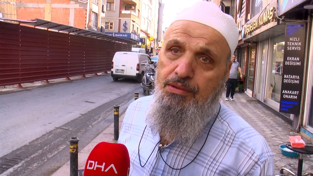 Zeytinburnu\'nda Yıkım Sırasında Bina Çöktü
