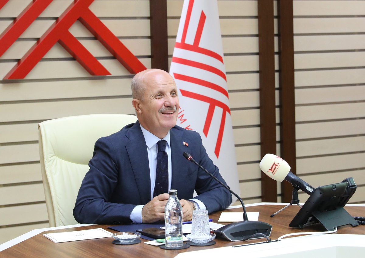 YÖK: Yapay zeka programlarında yüzde 100 doluluk