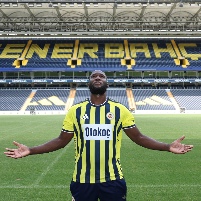 Alarmları kurun! Fenerbahçe'nin Şampiyonlar Ligi maçı şifresiz kanalda