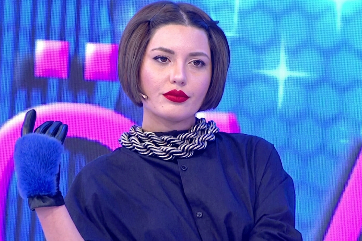 Bahar Candan\'ın babasından olay sözler: “Zihinsel engelli gibi davranmayın”