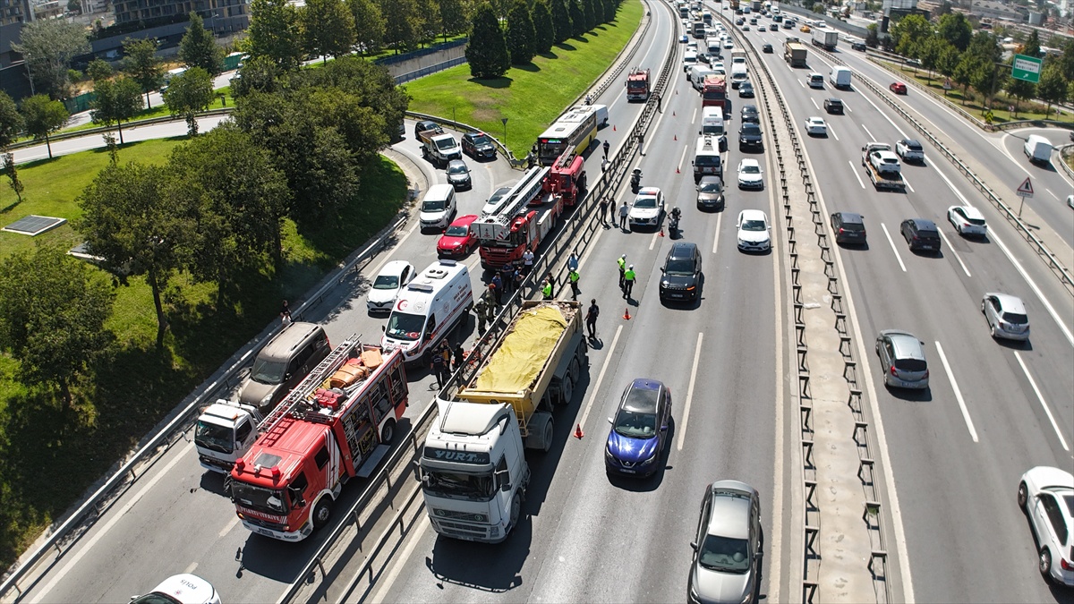 Bahçelievler\'de Trafik Kazası: Motosiklet Sürücüsü Hayatını Kaybetti