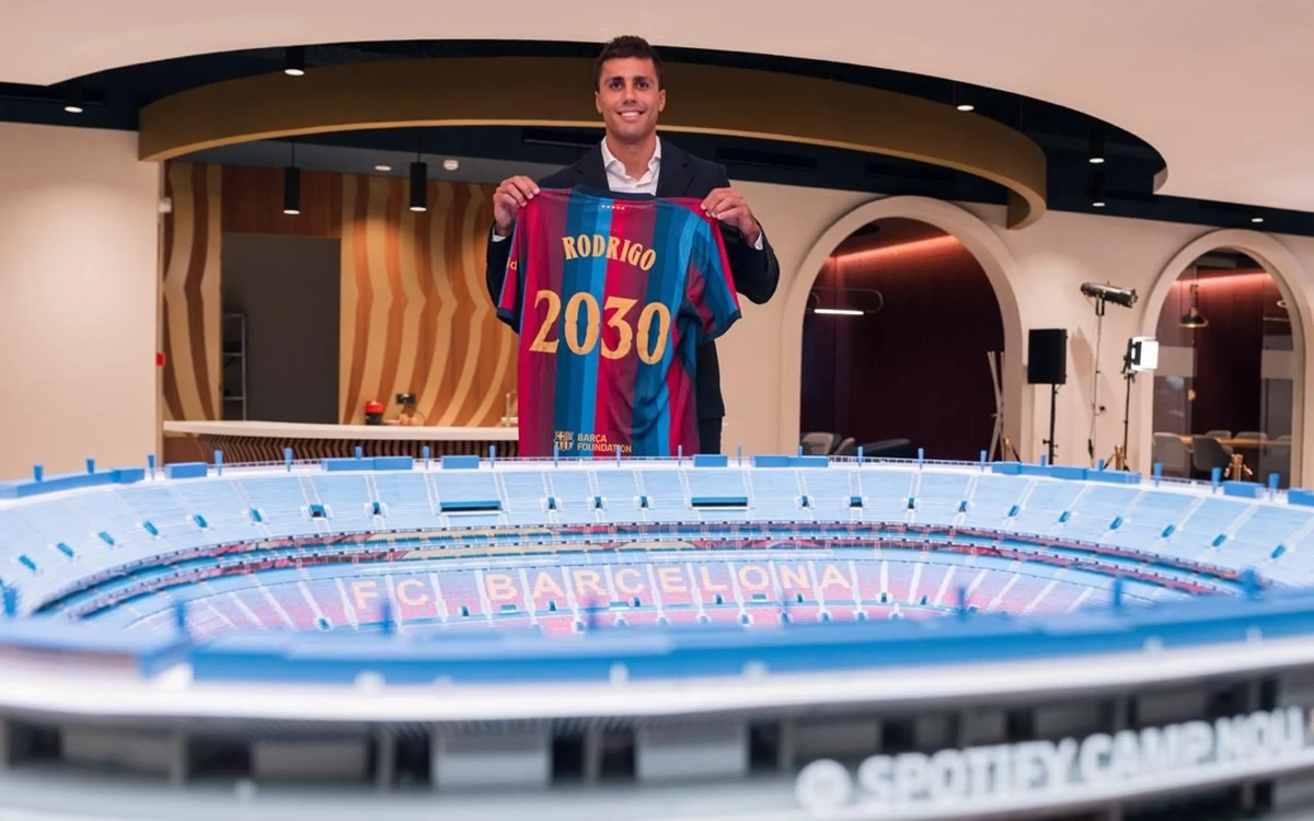 Barcelona Rodri\'yi Transfer Etti