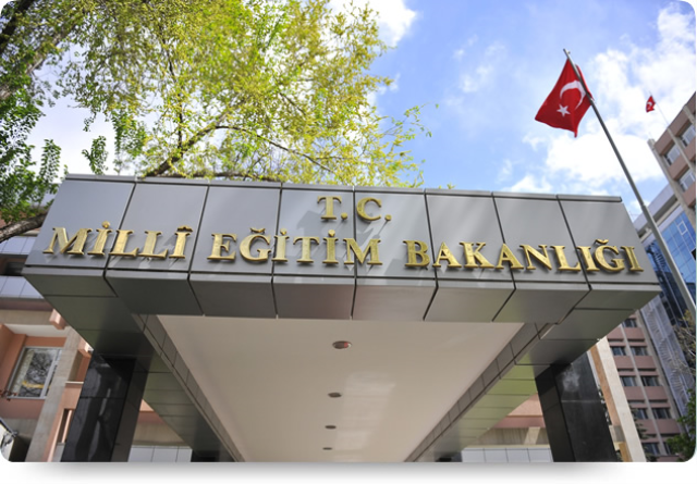 Cumhurbaşkanı Erdoğan'dan çok sayıda atama ve görevden alma kararı