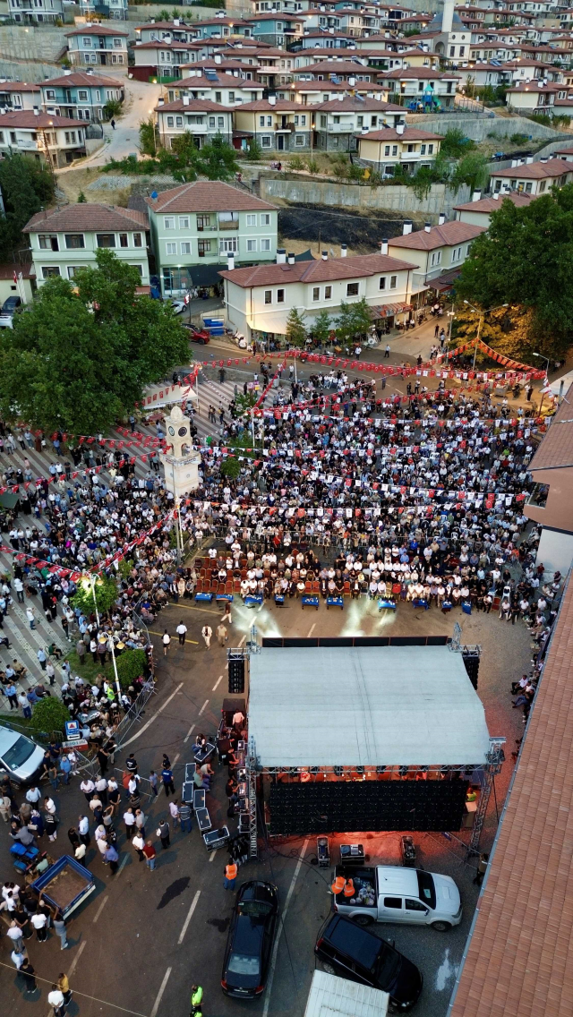 Doğanyol’da festival coşkusu! Çevre ilçelerden vatandaşlar akın etti