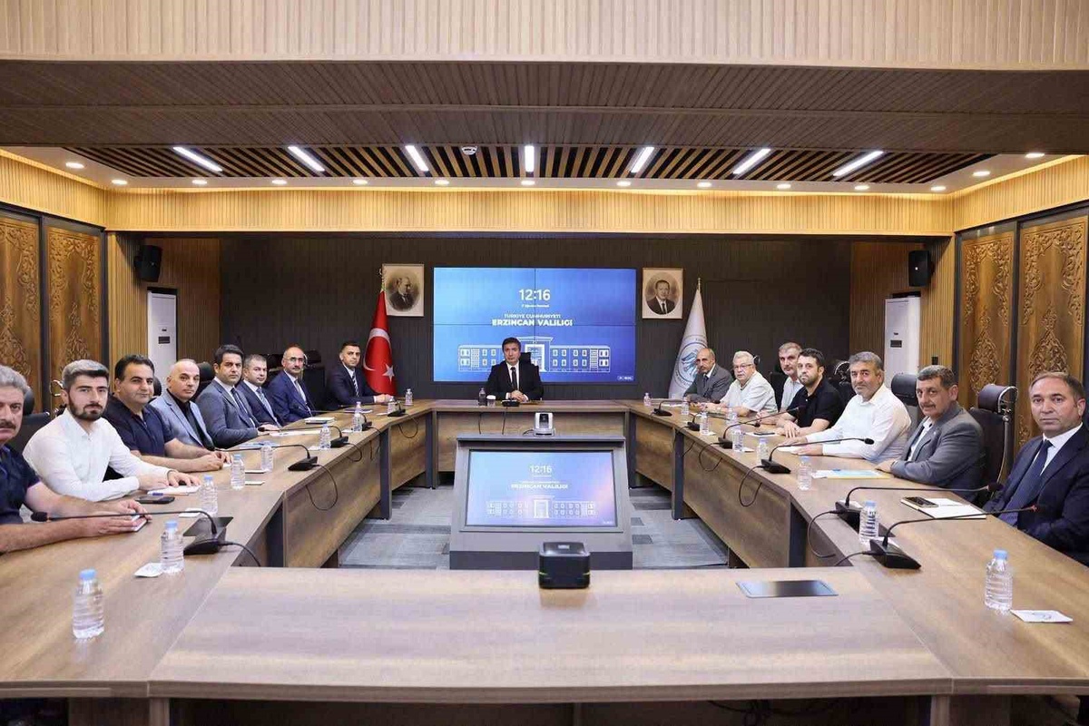 Vali Aydoğdu, Yatırımları Değerlendirdi