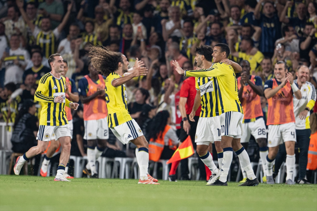 Fenerbahçe, 17 yıllık hasreti bitirmenin 180 dakika uzağında