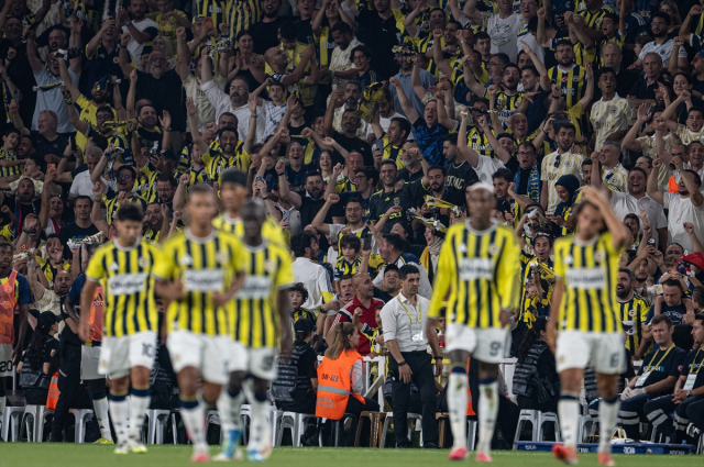 Fenerbahçe, 17 yıllık hasreti bitirmenin 180 dakika uzağında