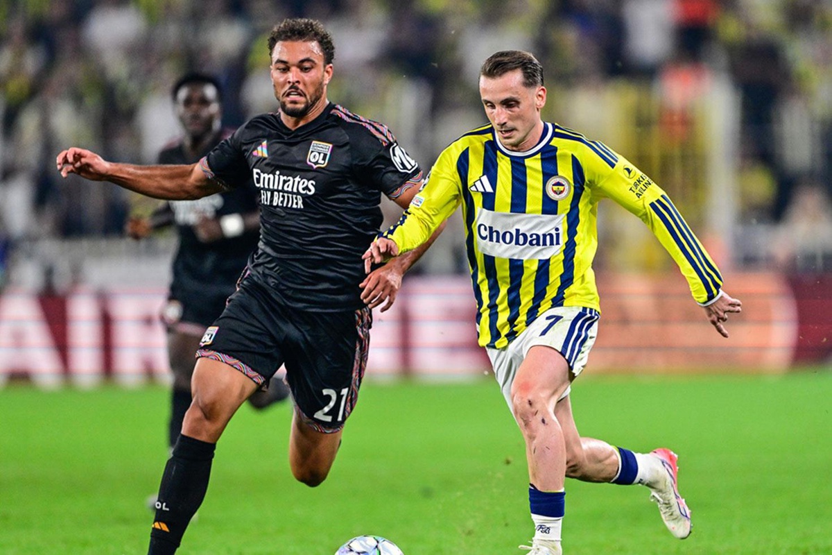 Fenerbahçe taraftarından Kerem Aktürkoğlu'na tepki
