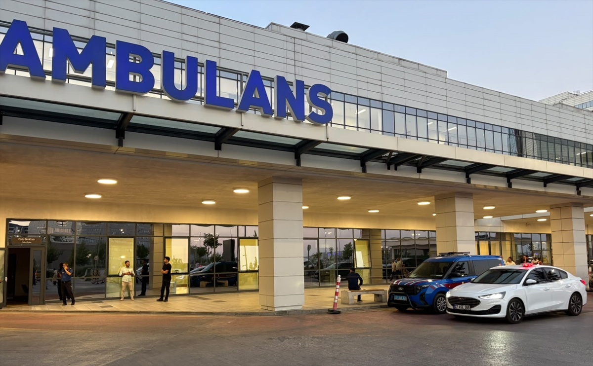 Milletvekili Meriç Bıçaklı Saldırıya Uğradı