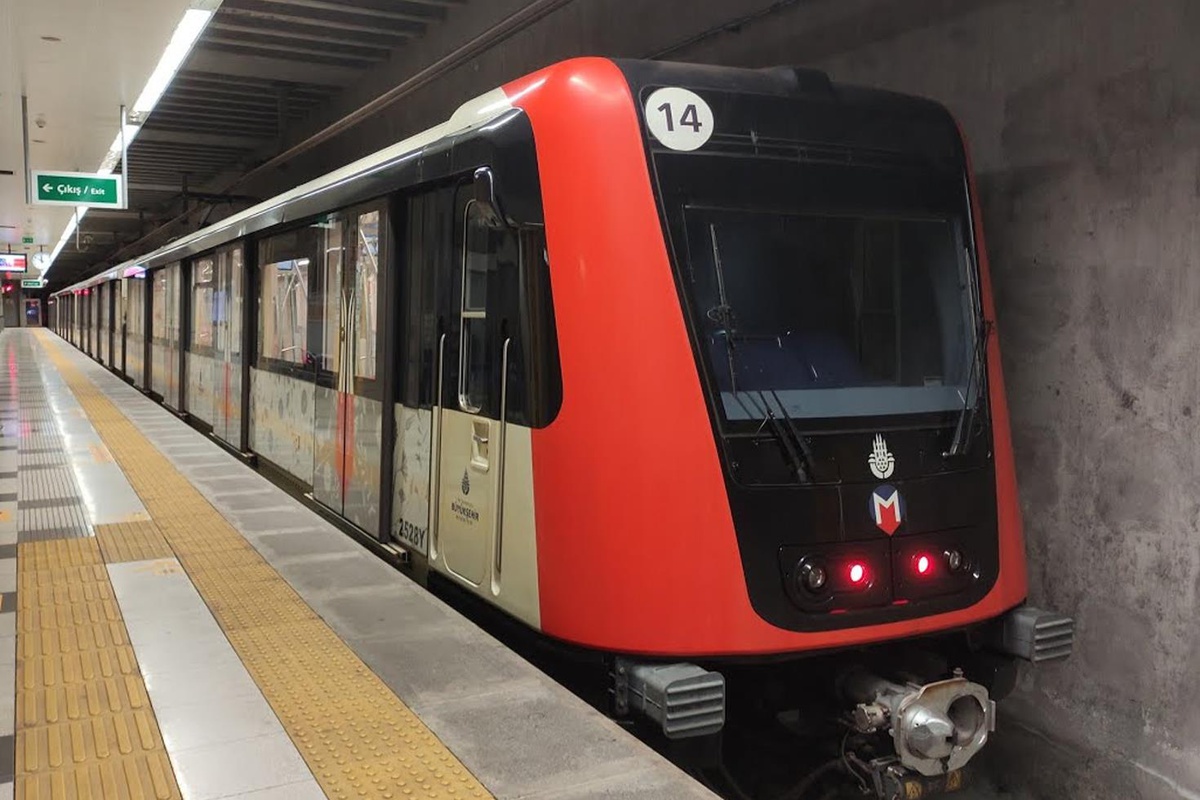 İstanbul\'a yeni metro hattı! 2 ilçe birbirine bağlanacak