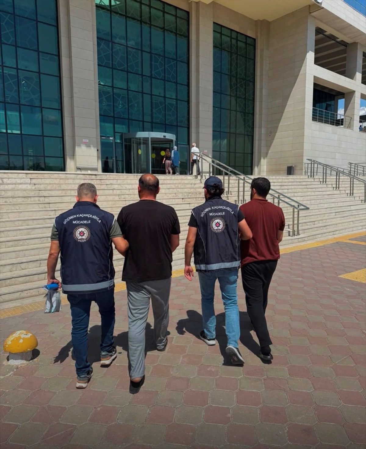 Kırıkkale\'de 10 Düzensiz Göçmen Yakalandı