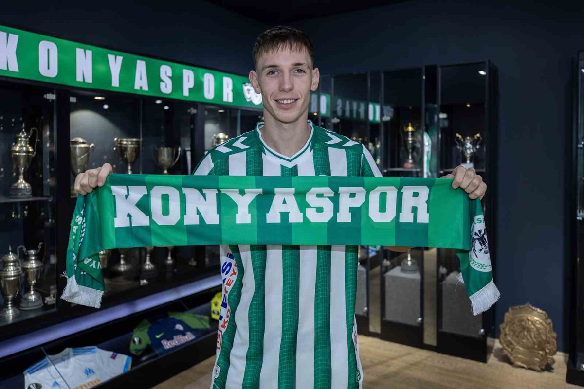 Konyaspor, Rajmund Toth ile Anlaştı