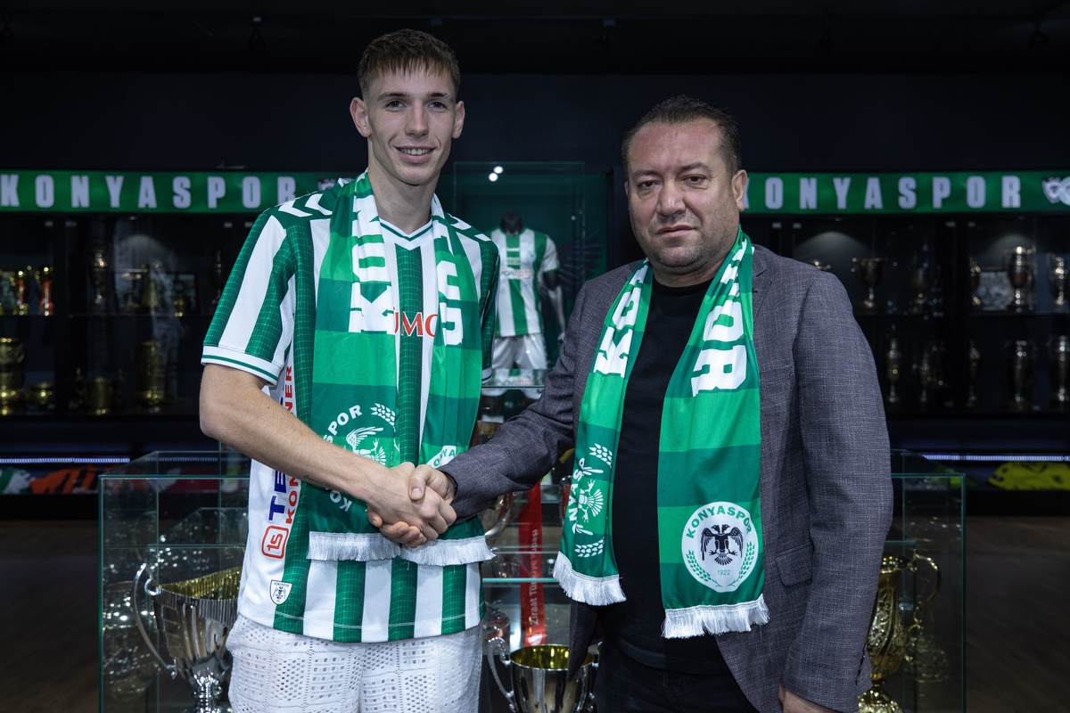 Konyaspor\'dan Yeni Transfer: Rajmund Toth