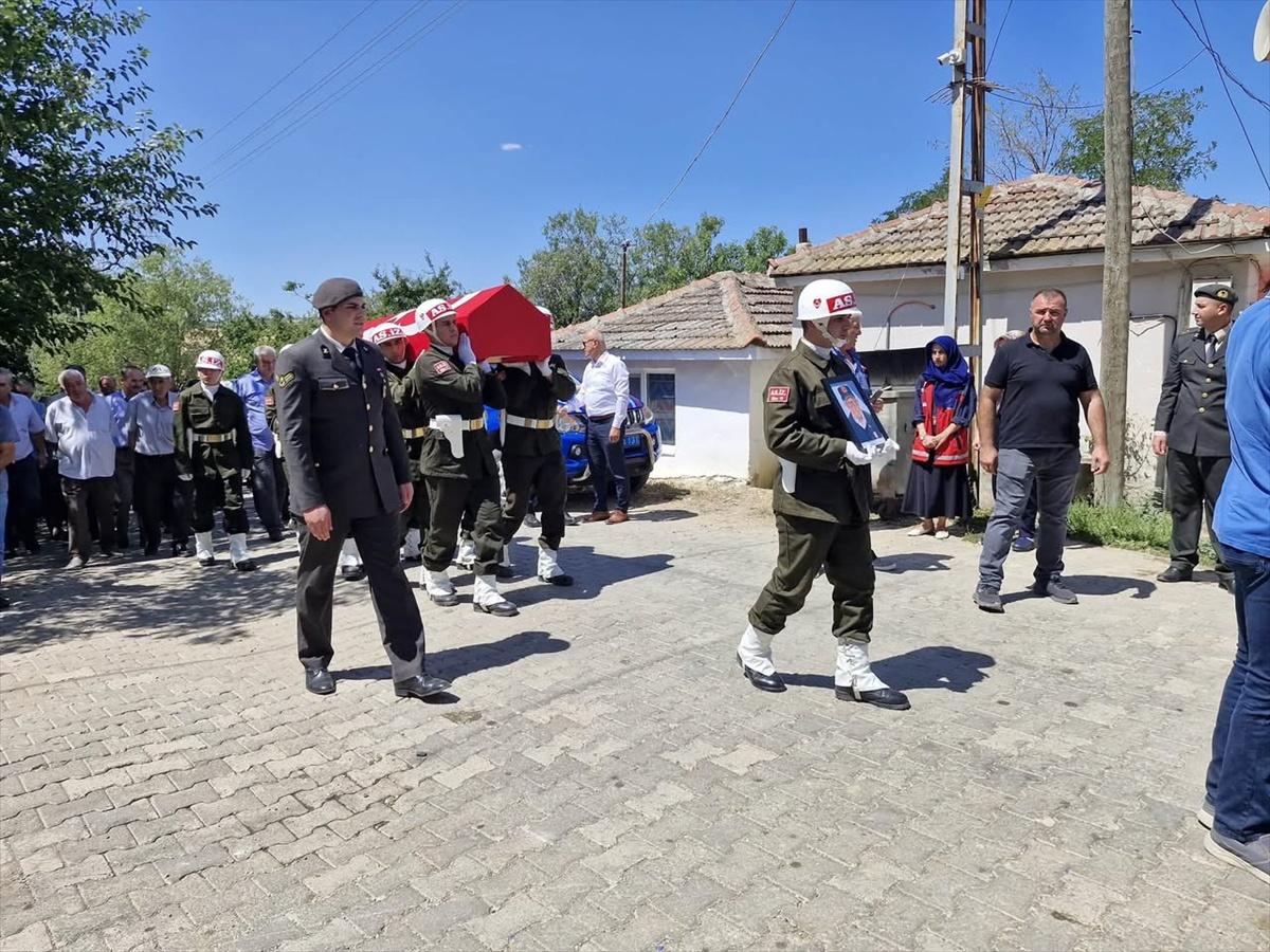 Kore Gazisi Yılmaz Son Yolculuğuna Uğurlandı
