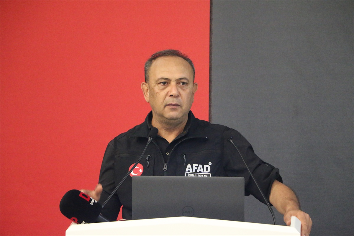 Kütahya\'da Deprem Risk Azaltma Planı Toplantısı