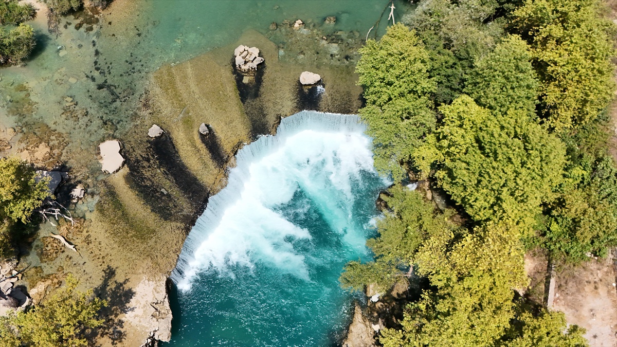 Manavgat Şelalesi, Yazın Turistlerin Gözdesi