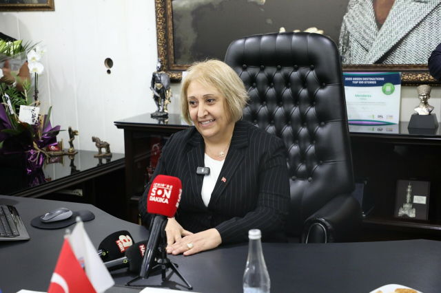 Menderes'te yeni dönem: Başkan vekili Asuman Şen görevi devraldı