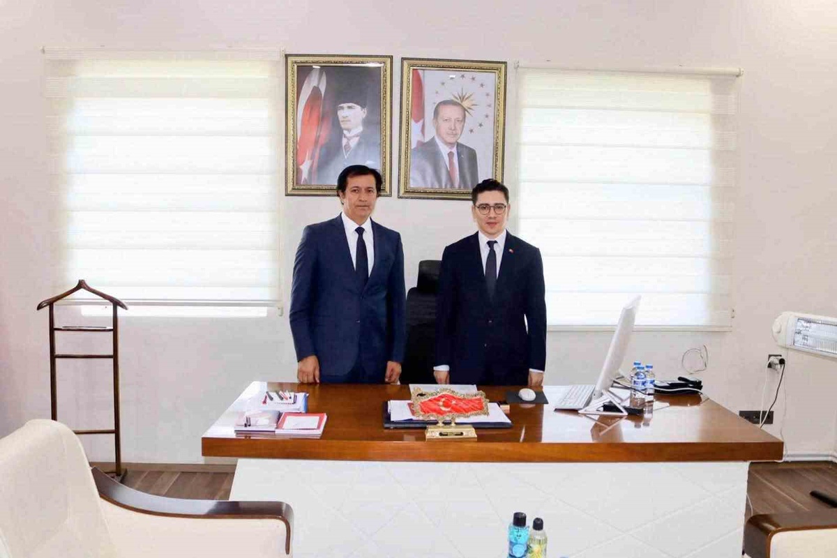 Rektörden Kaymakama Ziyaret