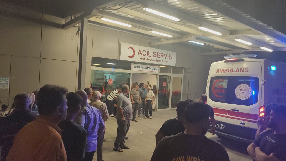 Birecik\'te Trafik Kazası: 3 Ölü, 2 Yaralı
